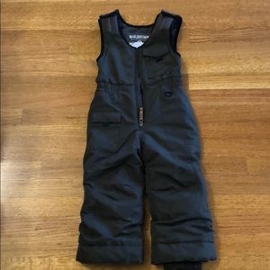 Boulder Gear Toddler Boy's Nestor Bib - 3T!